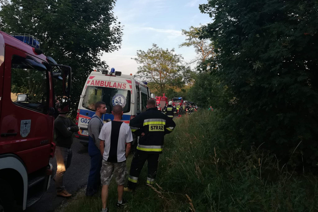 Groźny wypadek koło Brzeźna Szlacheckiego! Kierowca był pijany!