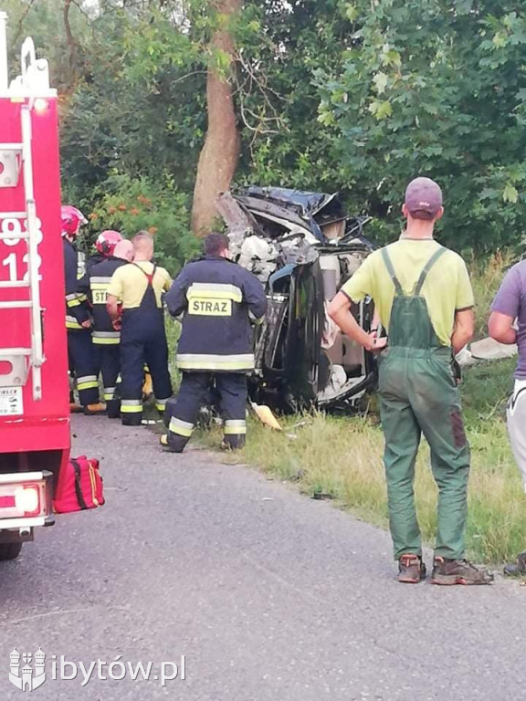 Groźny wypadek koło Brzeźna Szlacheckiego! Kierowca był pijany!