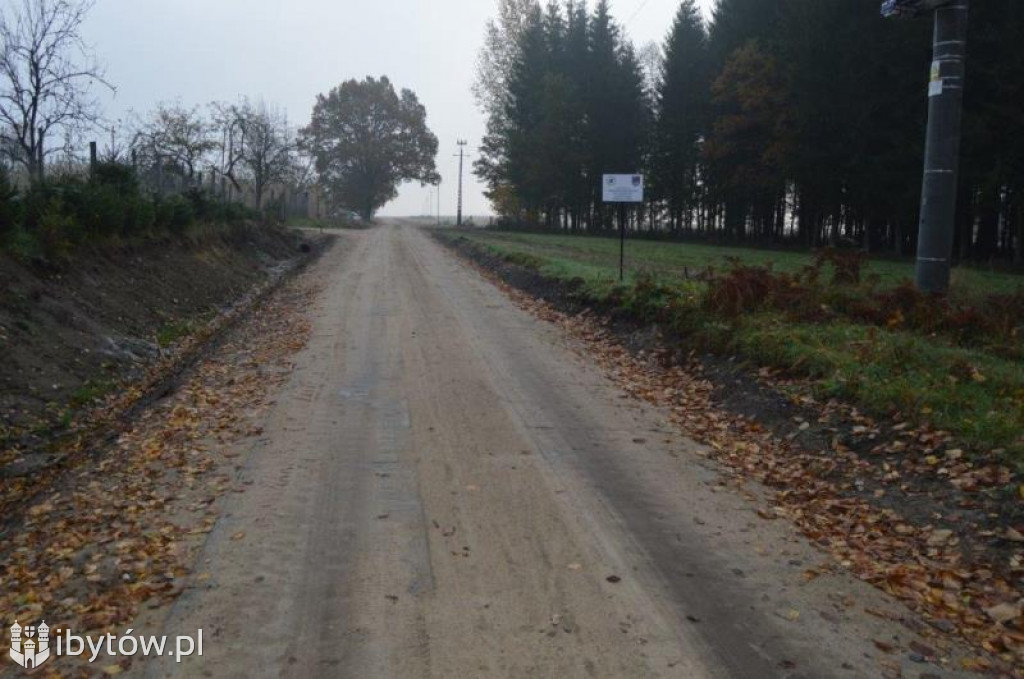 Zakończenie remontu drogi w Cetyniu