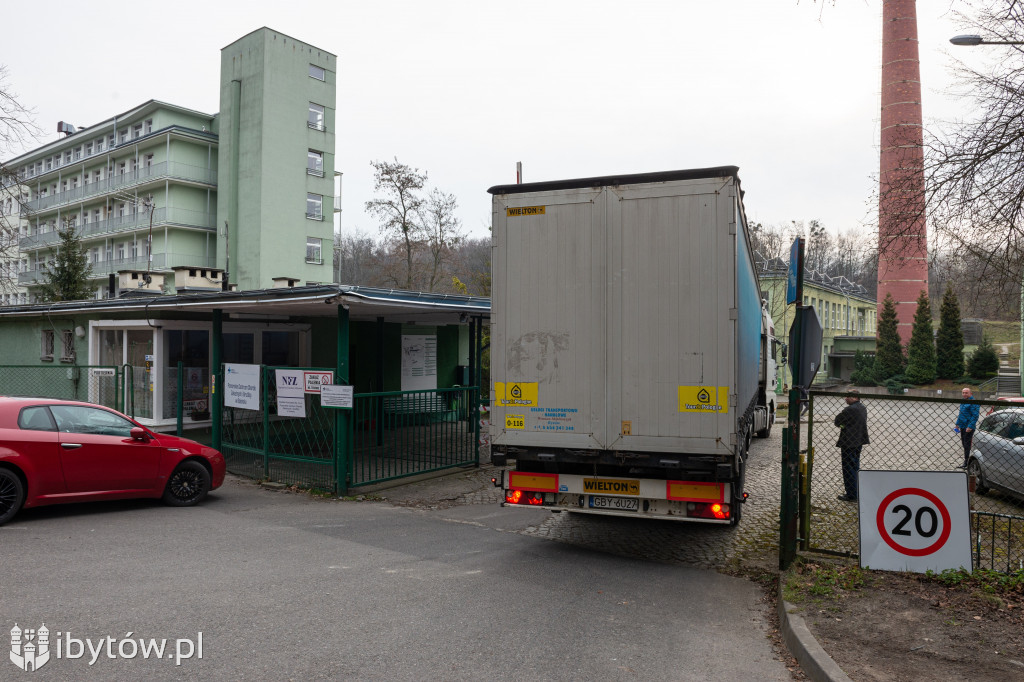 Do szpitali dostarczono sprzęt od firmy Drutex