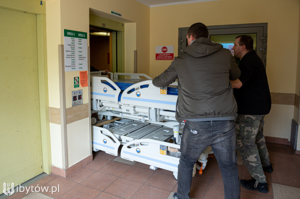 Do szpitali dostarczono sprzęt od firmy Drutex