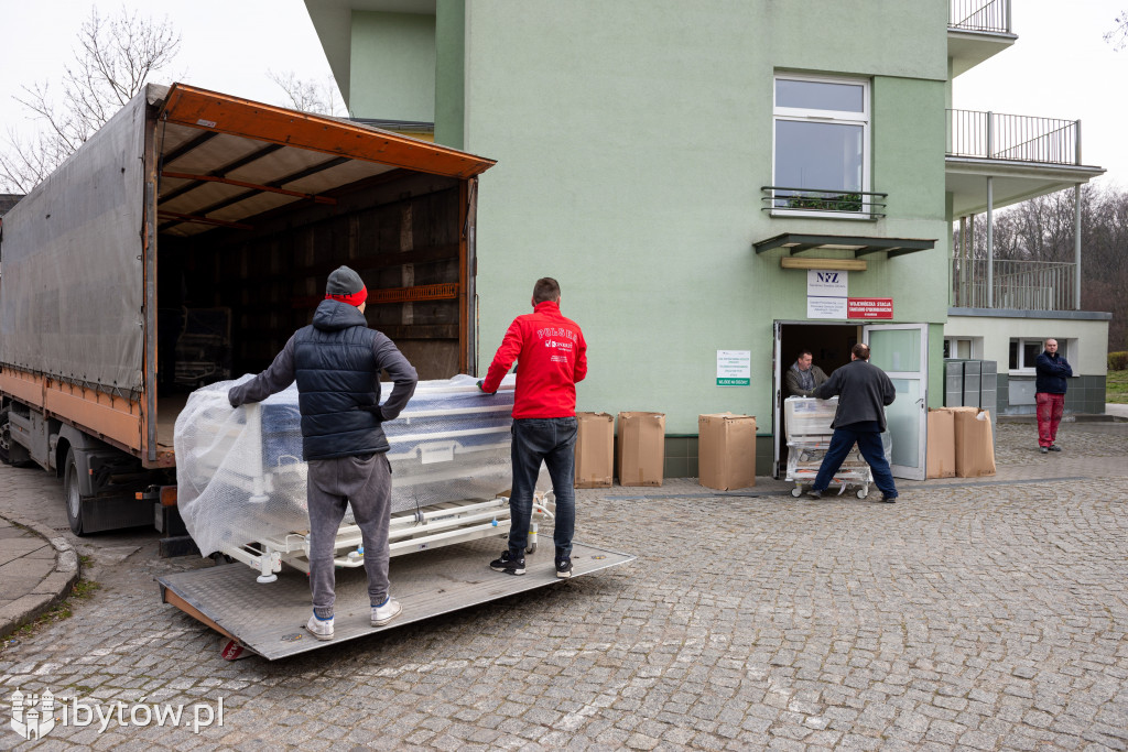 Do szpitali dostarczono sprzęt od firmy Drutex