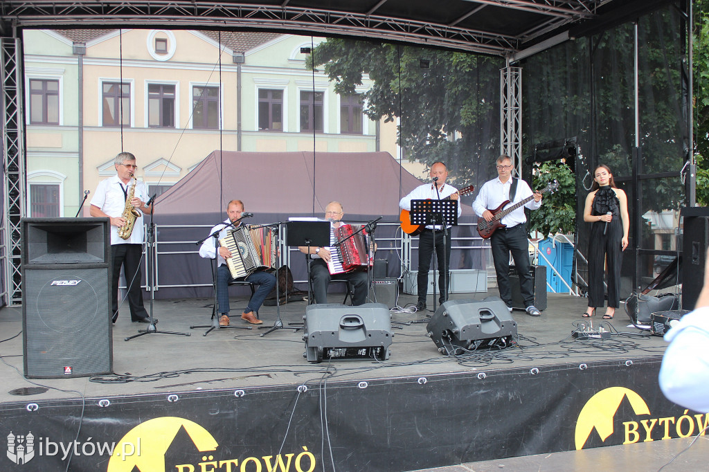 JARMARK POMORSKI w Bytowie. MUZYKA I GARNCARSTWO