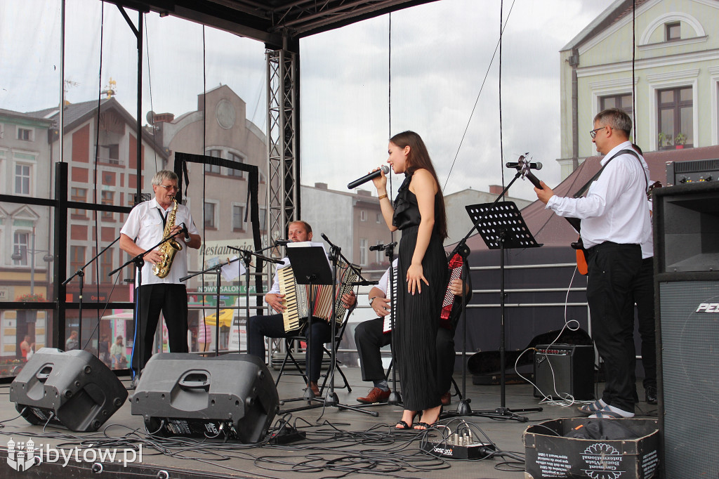 JARMARK POMORSKI w Bytowie. MUZYKA I GARNCARSTWO