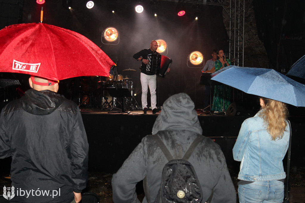 JARMARK POMORSKI w Bytowie. MUZYKA I GARNCARSTWO