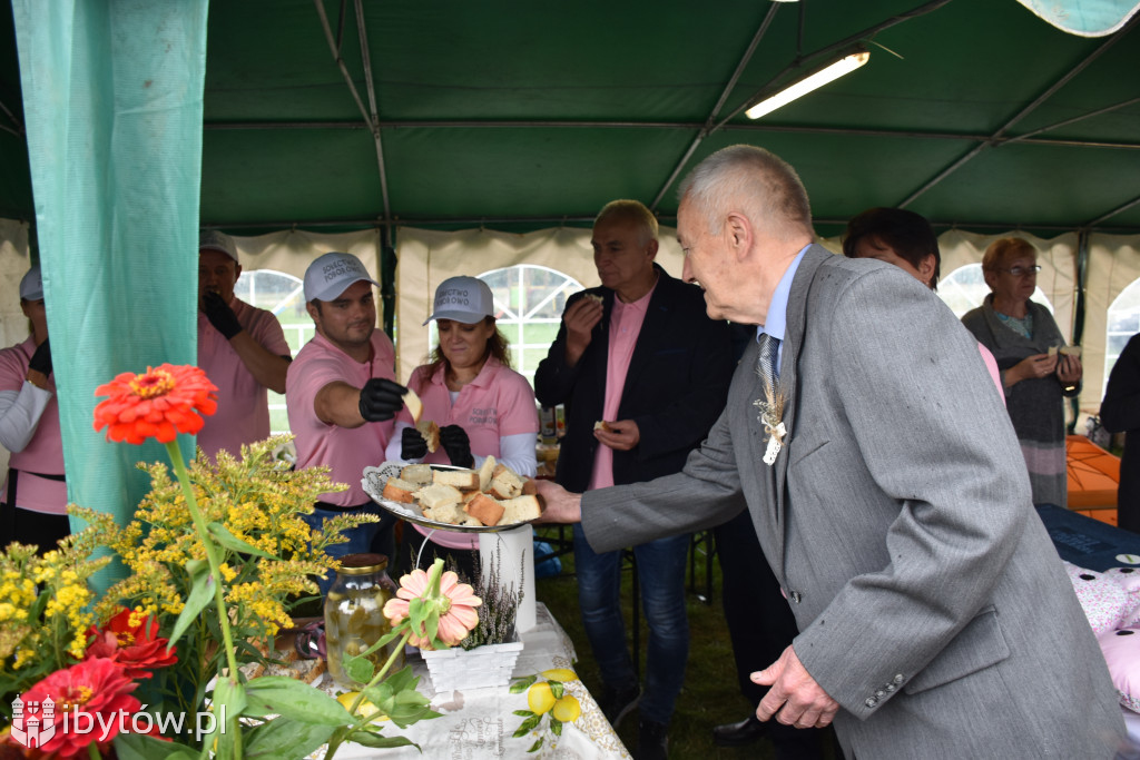 Dożynki w Trzebielinie sponsorowane przez Drutex