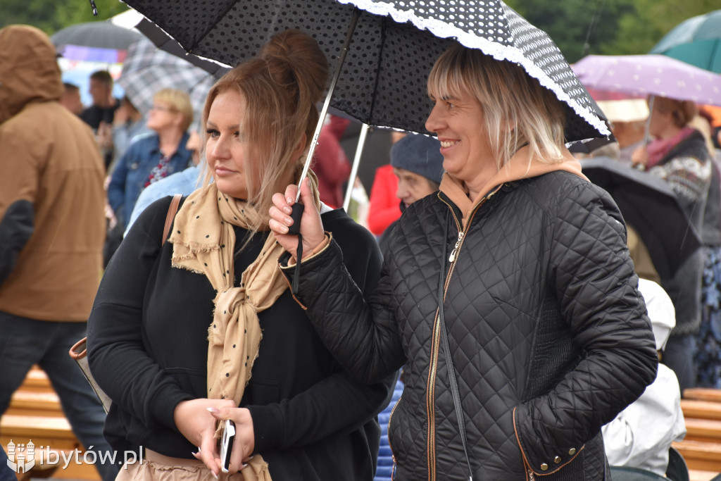 Dożynki w Trzebielinie sponsorowane przez Drutex
