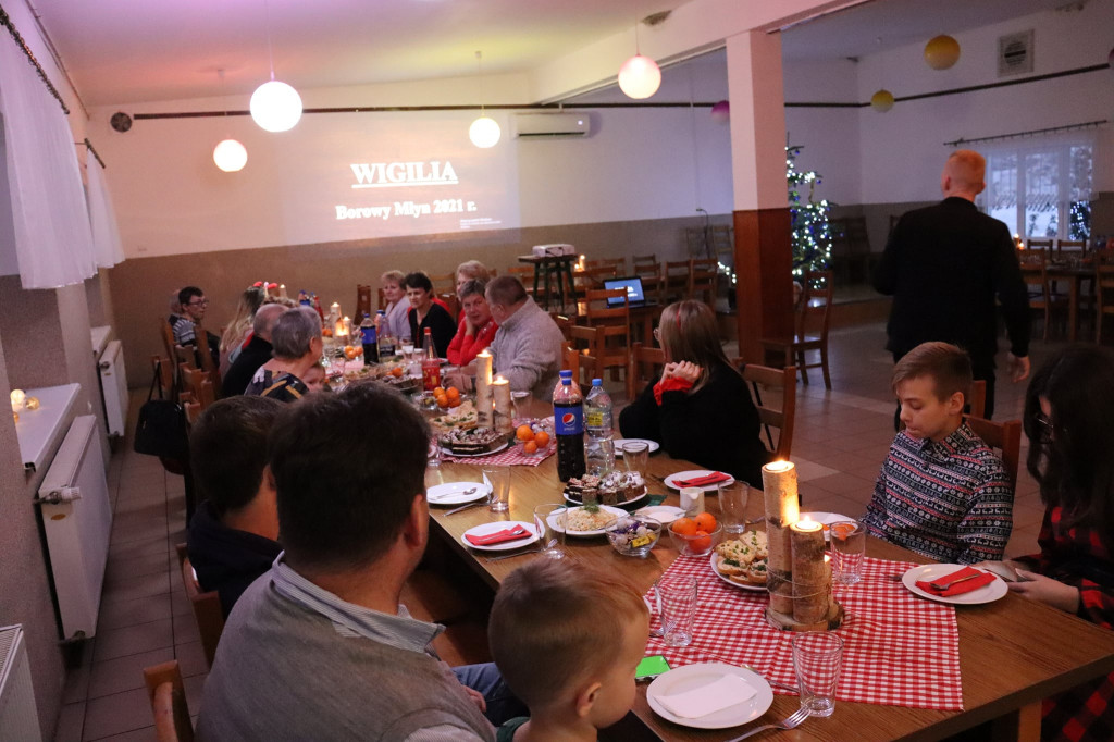IV Wigilia mieszkańców w Borowym Młynie [FOTORELACJA]