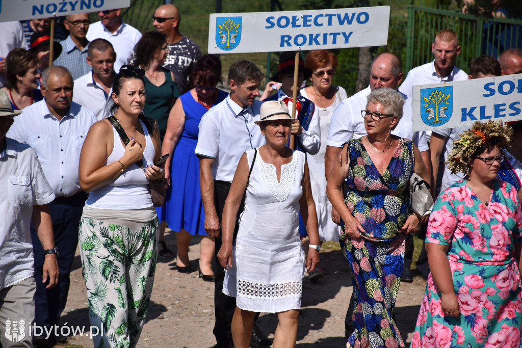 Dożynkowe Nożyno ze strongmenami i śpiewami