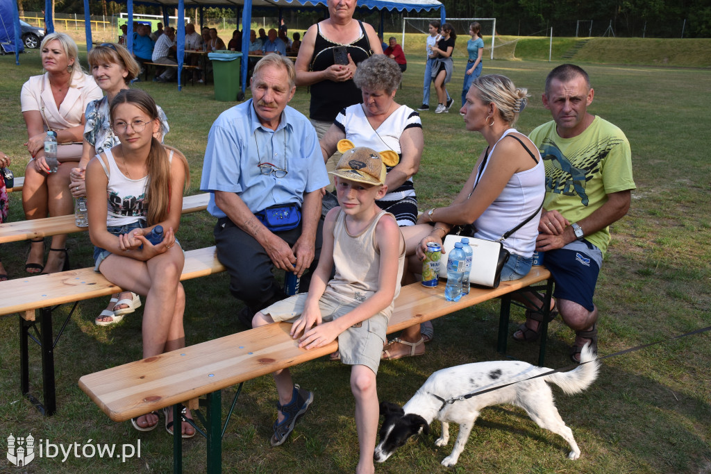 Dożynkowe Nożyno ze strongmenami i śpiewami