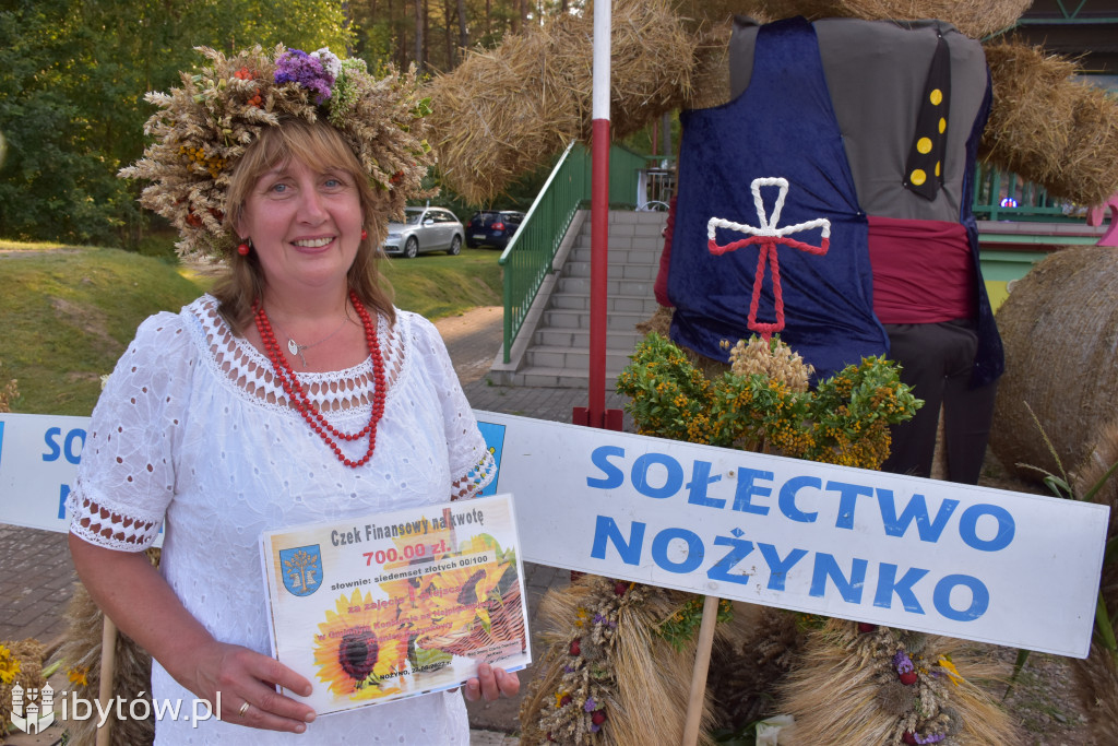 Dożynkowe Nożyno ze strongmenami i śpiewami