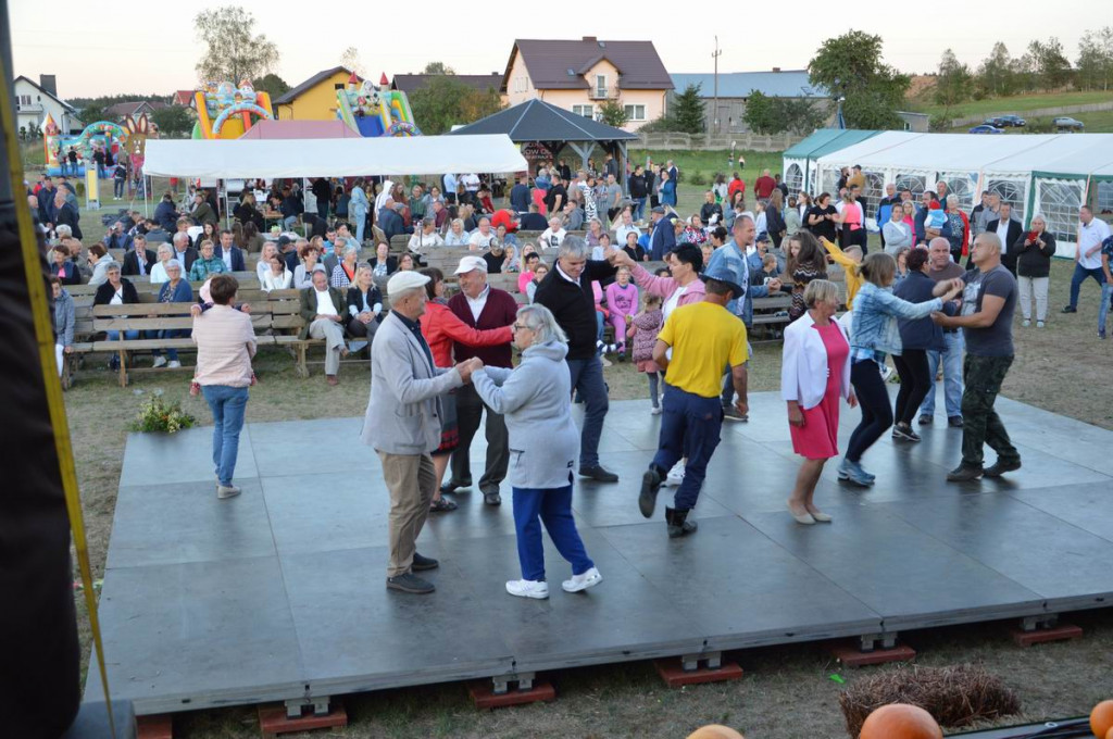 Pogoda dopisała. Udane dożynki w Lipnicy [FOTO]