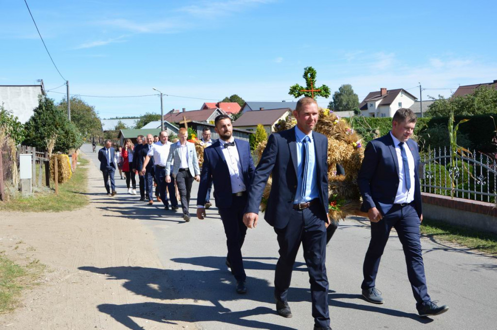 Pogoda dopisała. Udane dożynki w Lipnicy [FOTO]