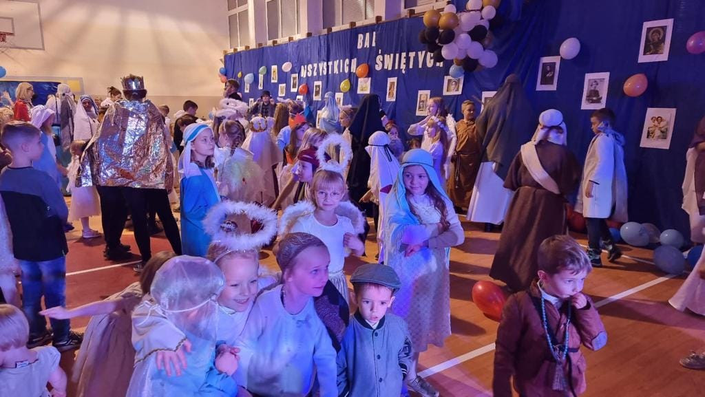 Bal Wszystkich Świętych w Bytowie [FOTO]