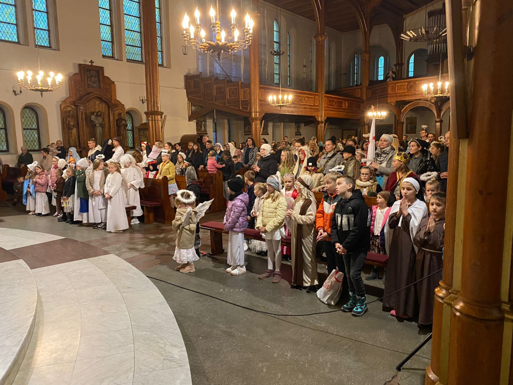 Bal Wszystkich Świętych w Bytowie [FOTO]