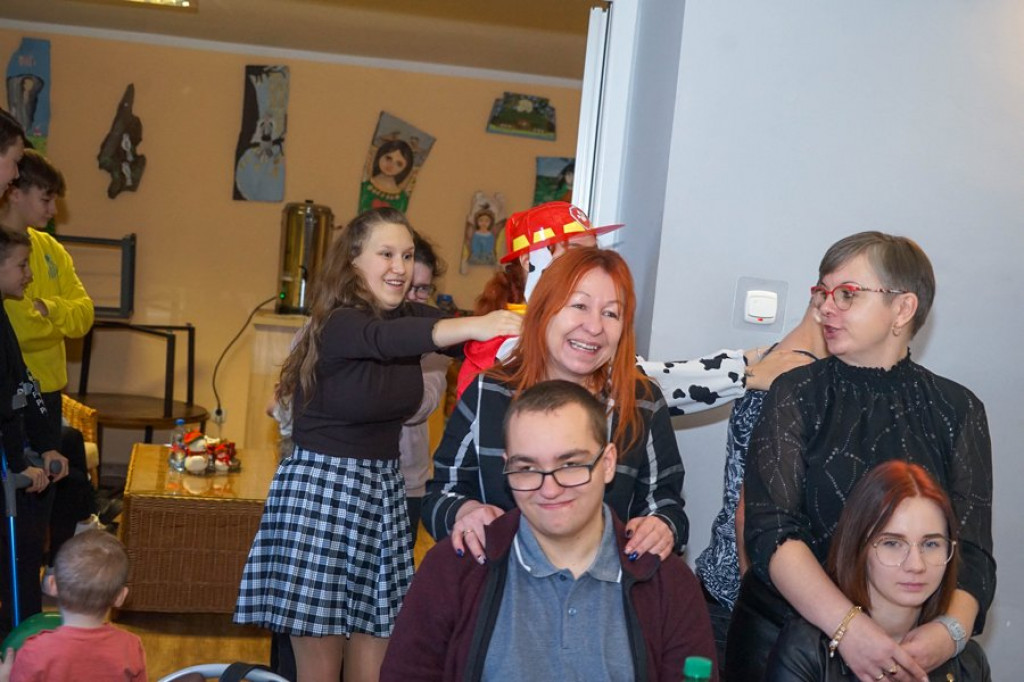 Czarna Dąbrówka. Bal Osób Niepełnosprawnych [FOTO]