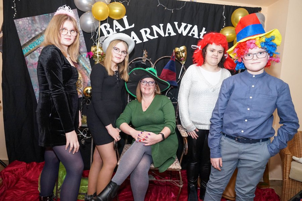 Czarna Dąbrówka. Bal Osób Niepełnosprawnych [FOTO]