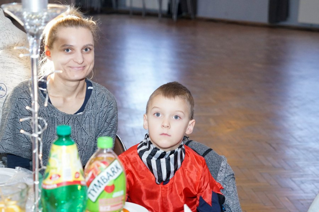 Czarna Dąbrówka. Bal Osób Niepełnosprawnych [FOTO]