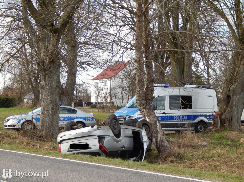 Wypadek w Malczkowie. 4 osoby poszkodowane