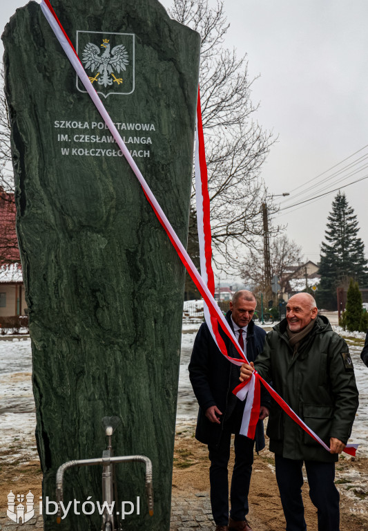 Nadanie szkole w Kołczygłowach im. Czesława Langa