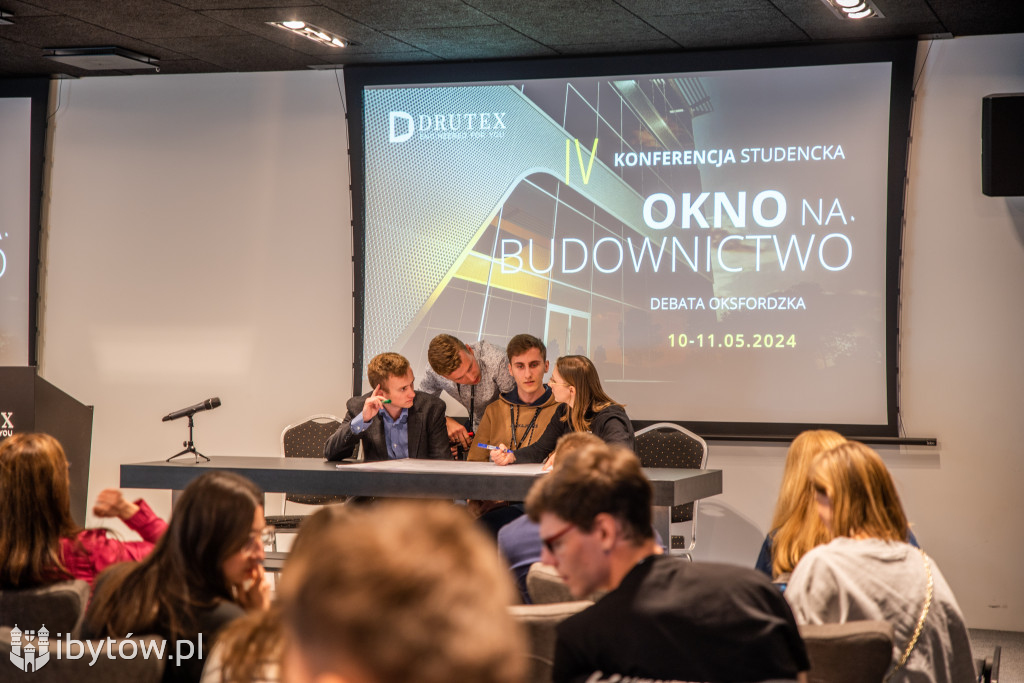 Studenci z Gdańska najlepsi w czwartej edycji „Okna na budownictwo”