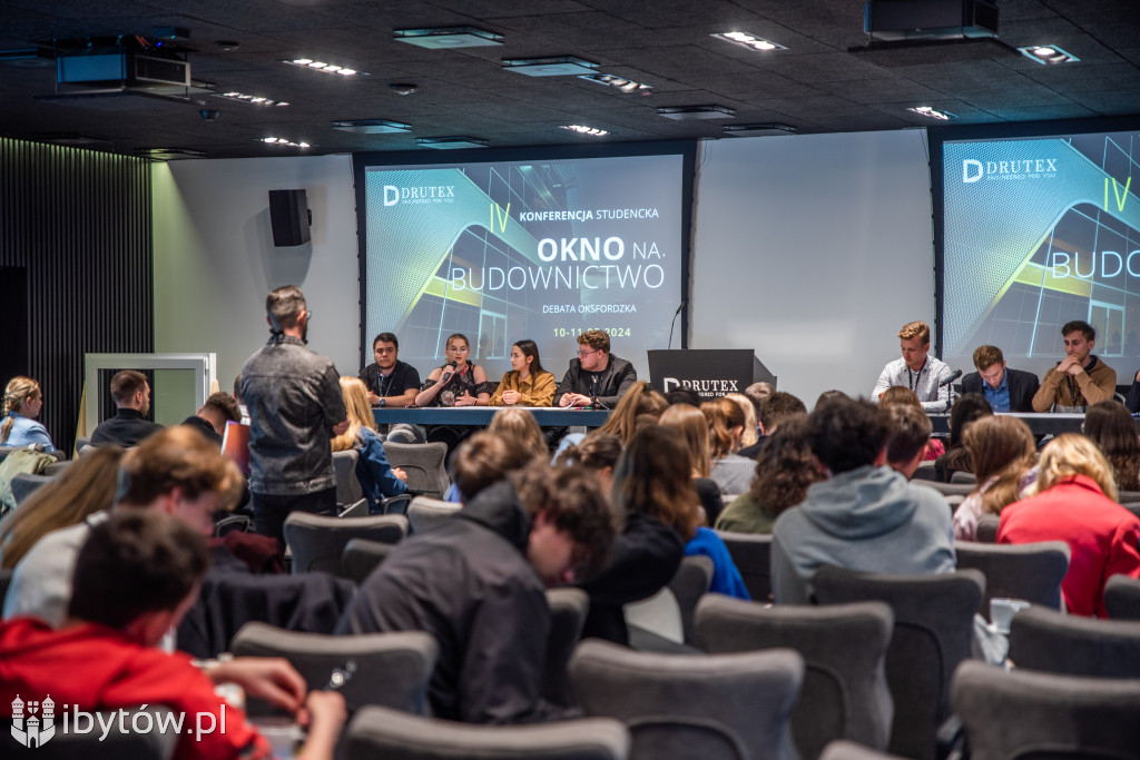 Studenci z Gdańska najlepsi w czwartej edycji „Okna na budownictwo”