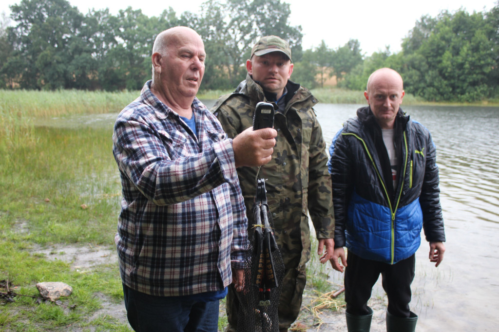 Łukasz Litwiński złowił karpia-giganta! [FOTO]