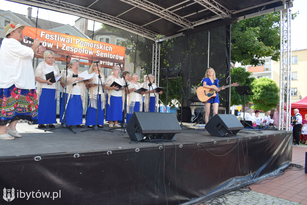 Festiwal Chórów i Zespołów Seniorów 2024 [FOTO]