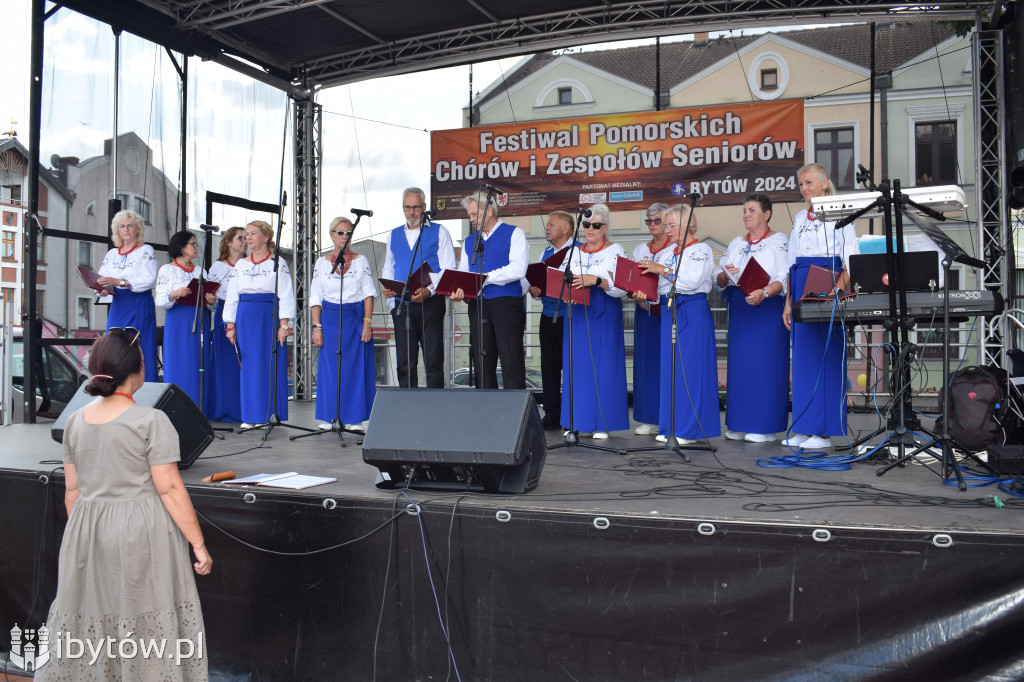 Festiwal Chórów i Zespołów Seniorów 2024 [FOTO]