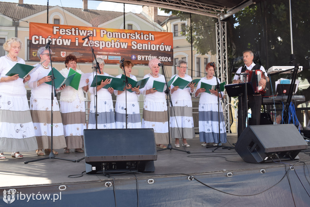 Festiwal Chórów i Zespołów Seniorów 2024 [FOTO]