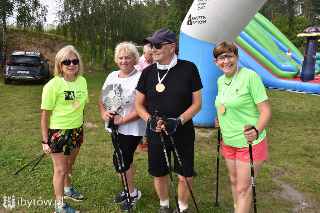 BIEGOWY rodzinny piknik patriotyczny w Mądrzechowie