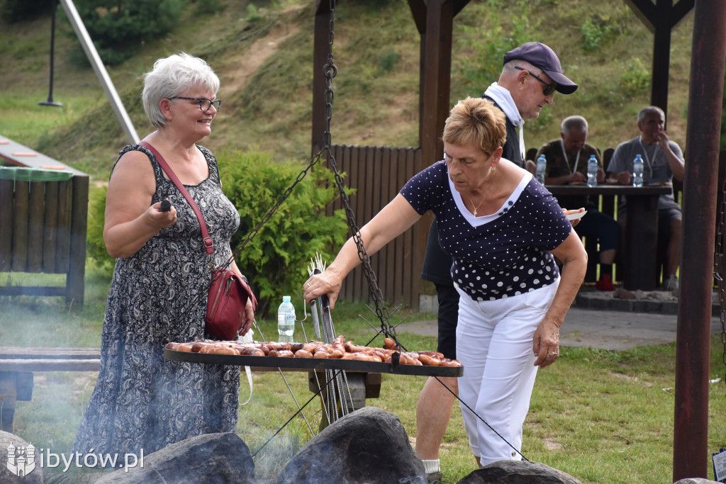 BIEGOWY rodzinny piknik patriotyczny w Mądrzechowie