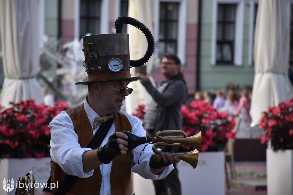 Ludzie z przeszłości w przyszłości, czyli parada STEAMPUNK w Bytowie