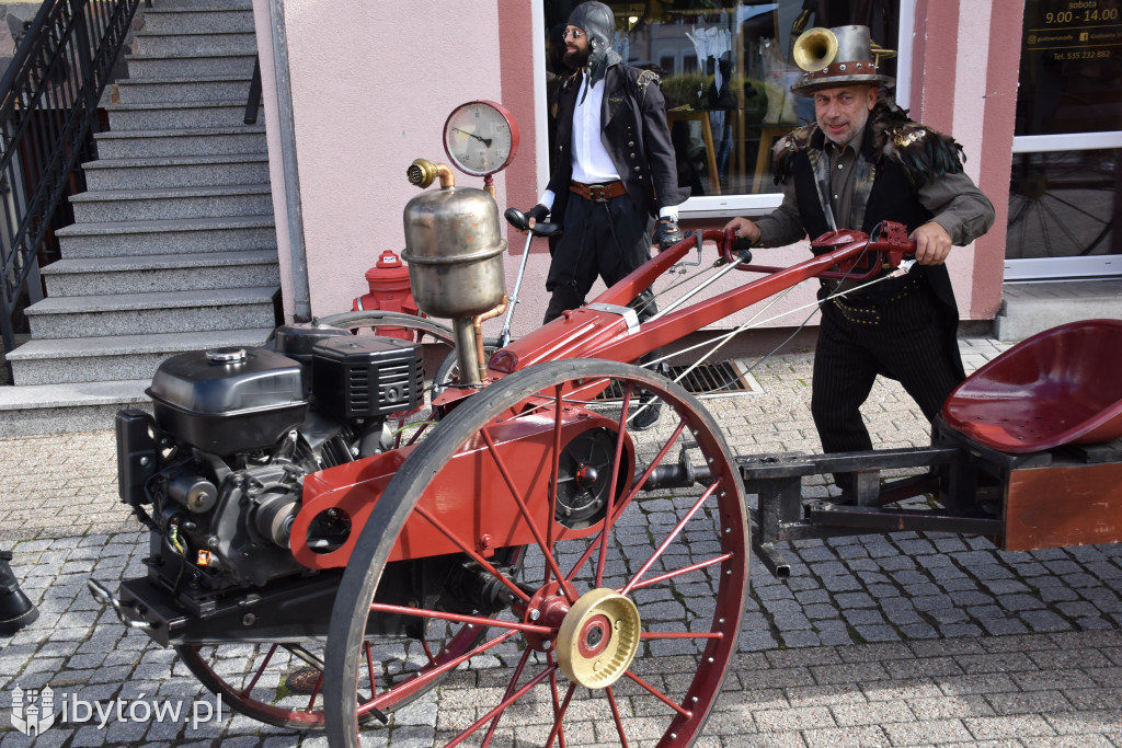 Ludzie z przeszłości w przyszłości, czyli parada STEAMPUNK w Bytowie