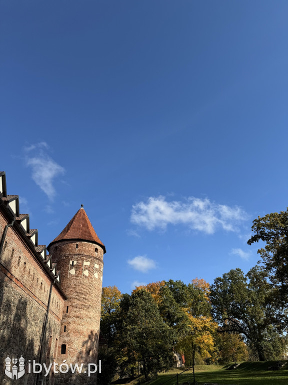 PIĘKNY jesienny Bytów Amelii Treder