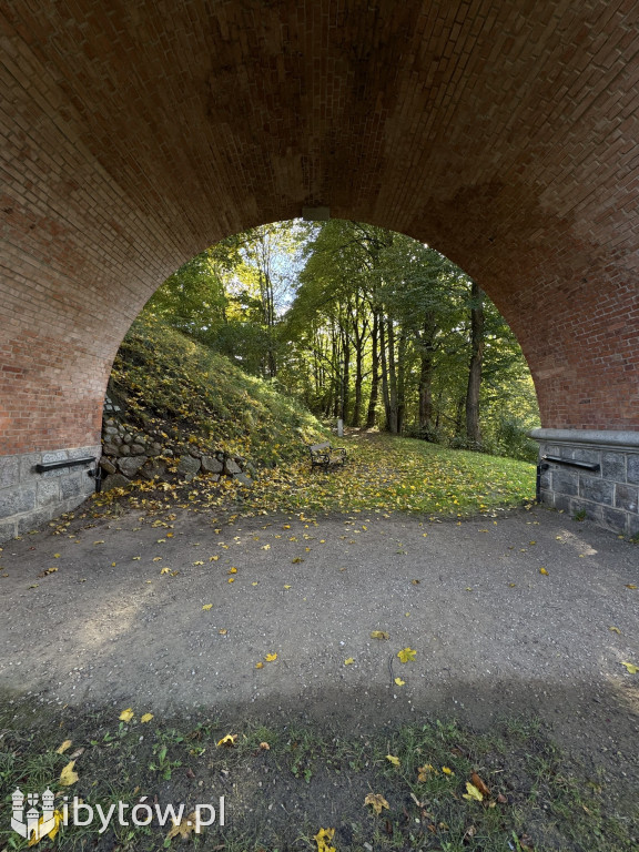 PIĘKNY jesienny Bytów Amelii Treder