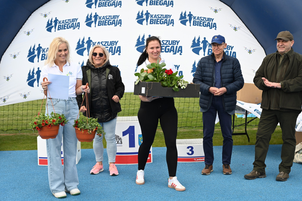 XXXIV Bieg Orłów w Czarnej Dąbrówce [FOTO]