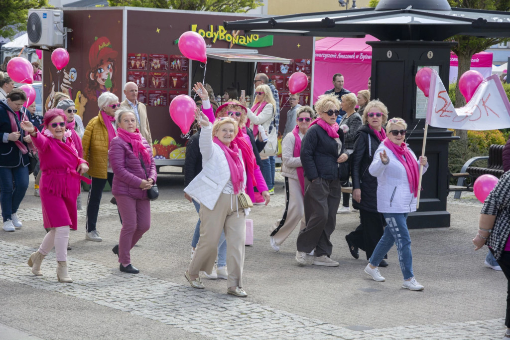 Tłumy na Bytowskim Marszu Różowej Wstążki! [FOTO]