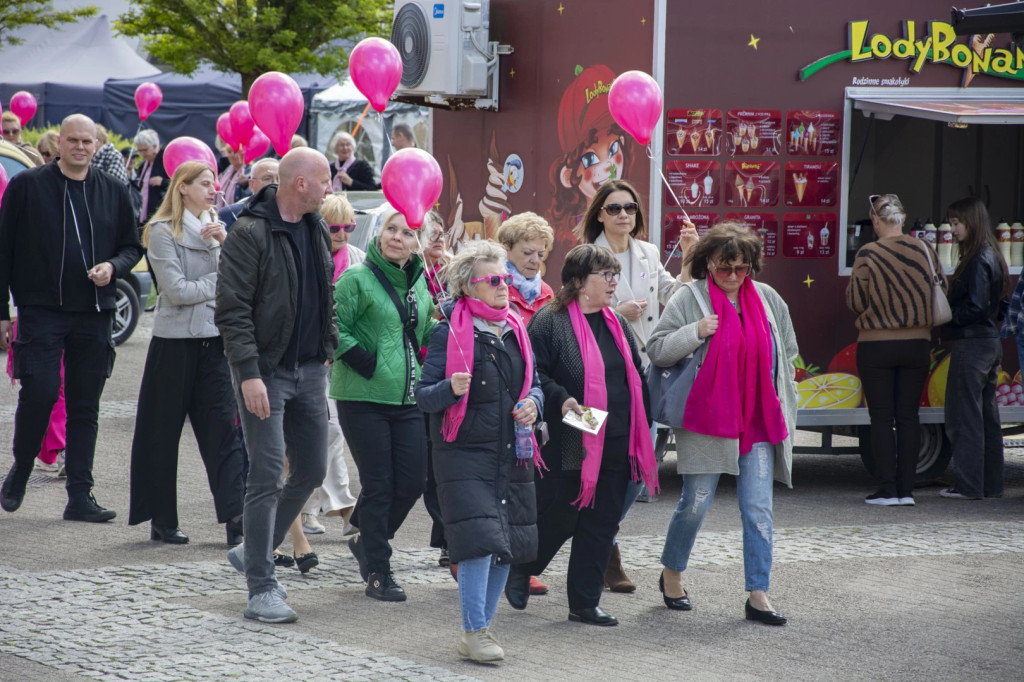 Tłumy na Bytowskim Marszu Różowej Wstążki! [FOTO]