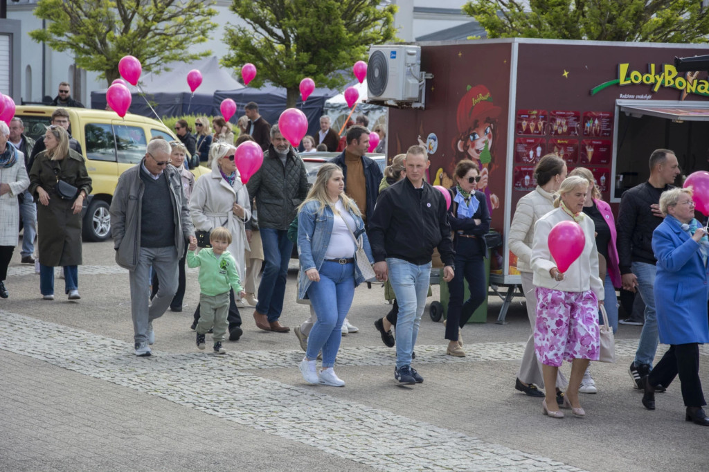 Tłumy na Bytowskim Marszu Różowej Wstążki! [FOTO]