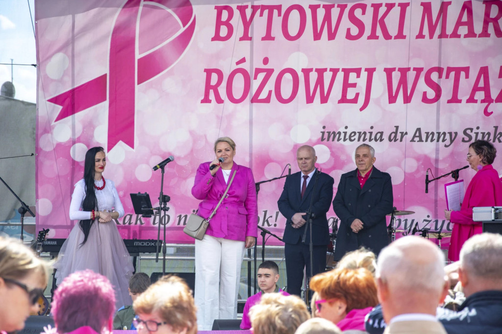 Tłumy na Bytowskim Marszu Różowej Wstążki! [FOTO]
