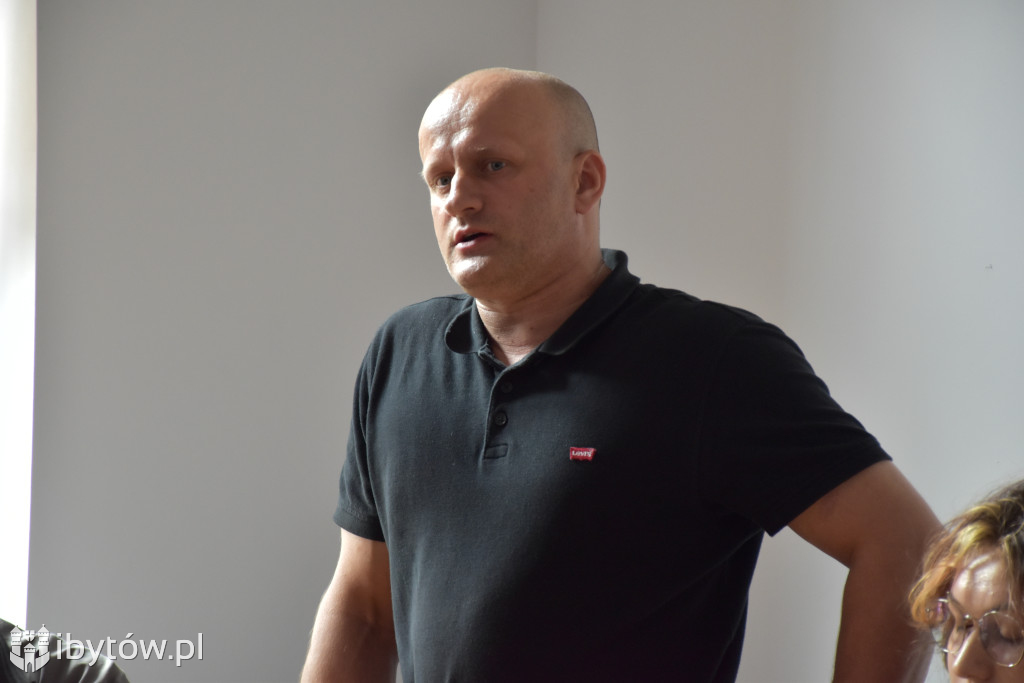 ANTYkurnikowa Bawernica. Labuda ludzi nie przekonał