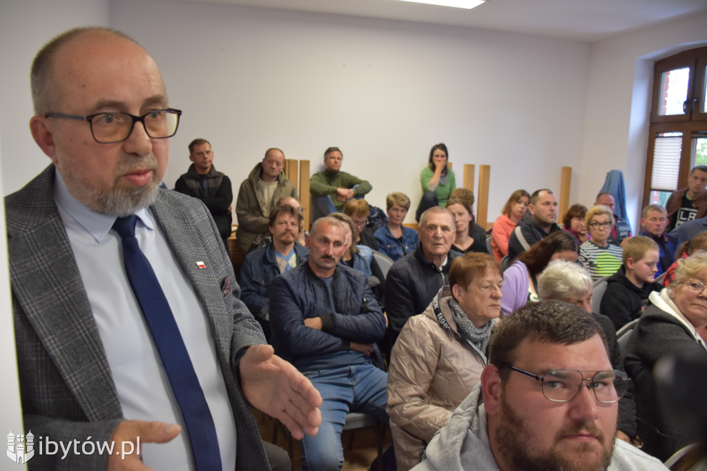 ANTYkurnikowa Bawernica. Labuda ludzi nie przekonał
