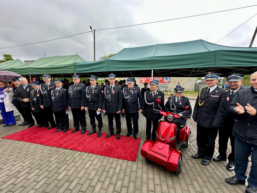 80 lat OSP Pomysk Wielki! Nowy wóz i odznaczenia
