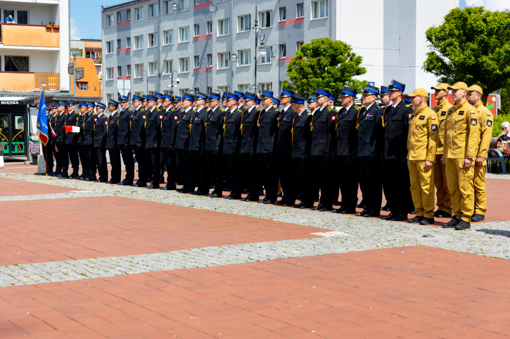 Apel z okazji Powiatowego Dnia Strażaka [FOTO]