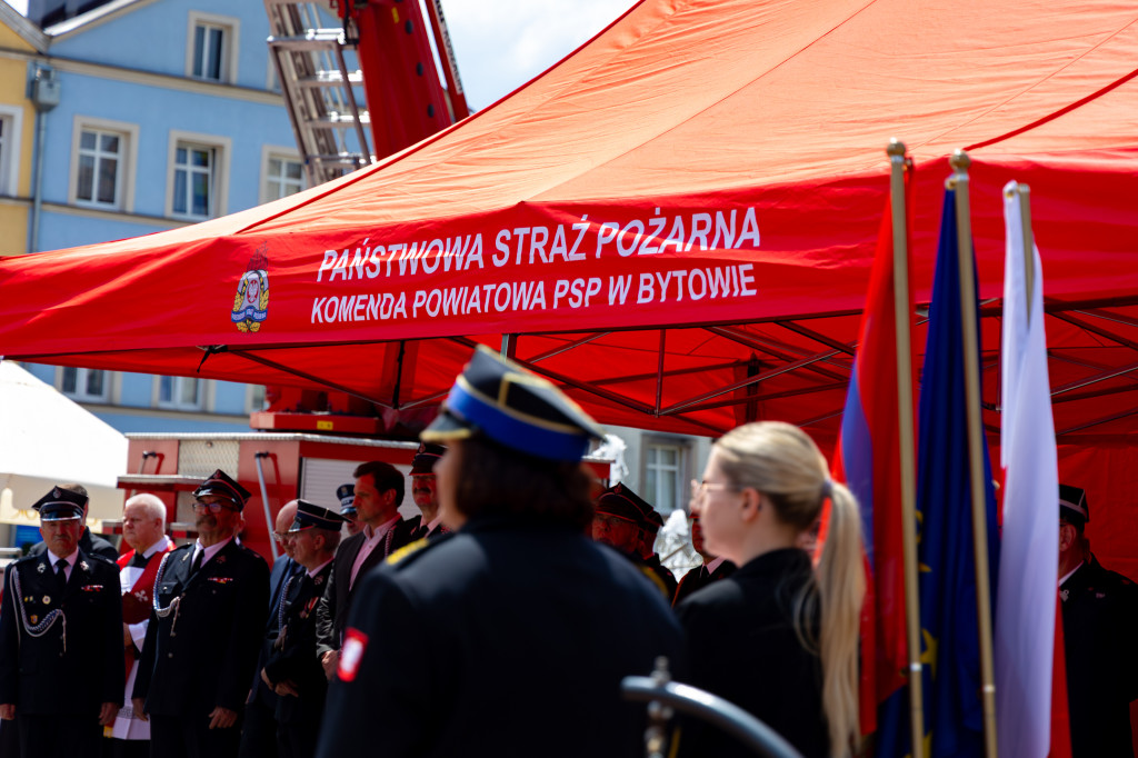 Apel z okazji Powiatowego Dnia Strażaka [FOTO]
