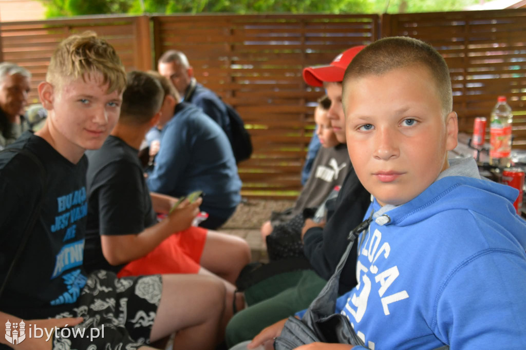 NARYBEK wędkarski. Młodzi dostali darmowe wędki z kołowrotkami