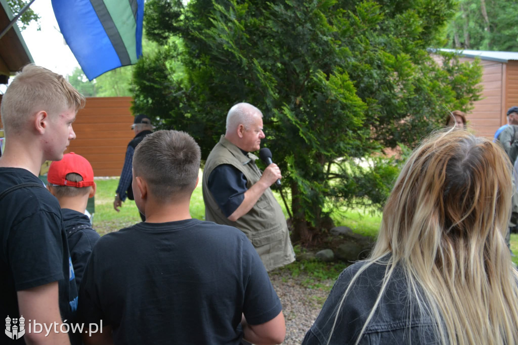 NARYBEK wędkarski. Młodzi dostali darmowe wędki z kołowrotkami