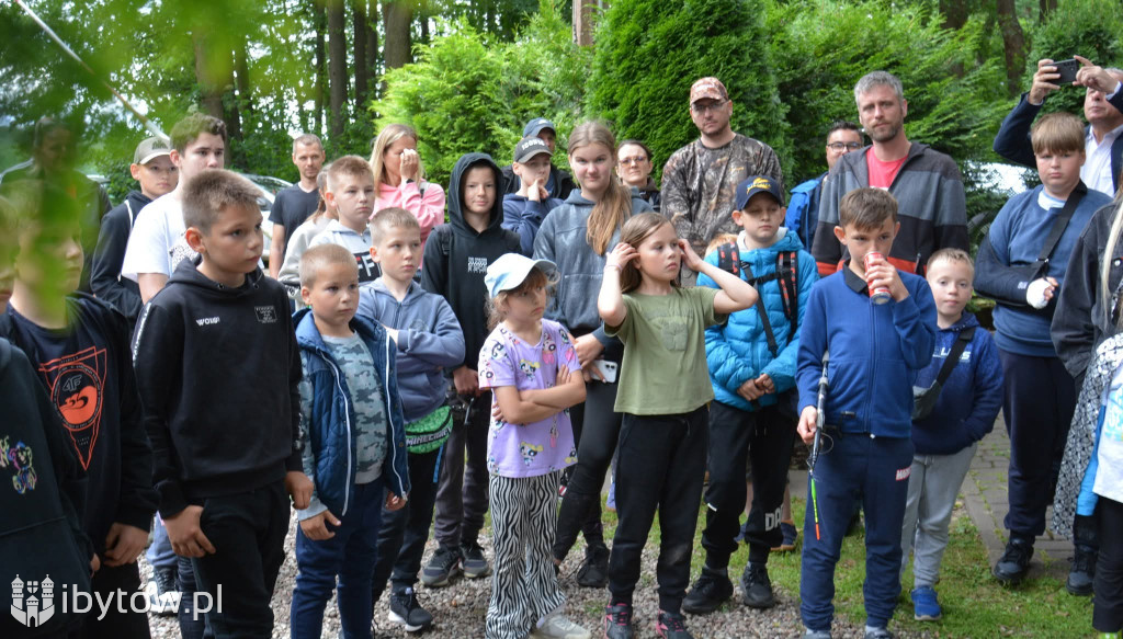 NARYBEK wędkarski. Młodzi dostali darmowe wędki z kołowrotkami