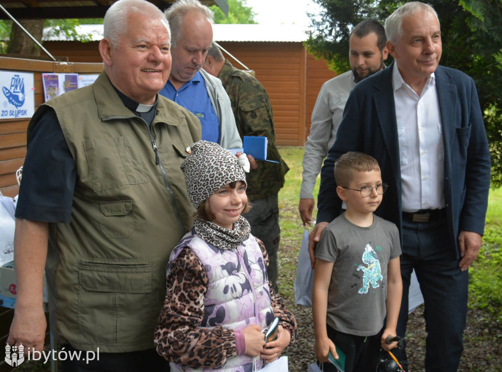 NARYBEK wędkarski. Młodzi dostali darmowe wędki z kołowrotkami